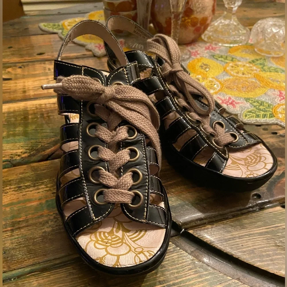 FLY London Multi-strap Lace Up Wedge Black Patent Yito Sandals - Picture 2 of 11